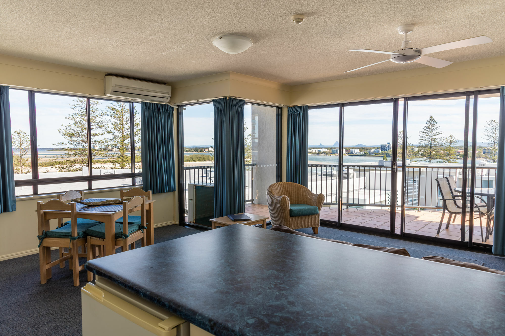 Belaire Place Motel Apartments Caloundra Zewnętrze zdjęcie